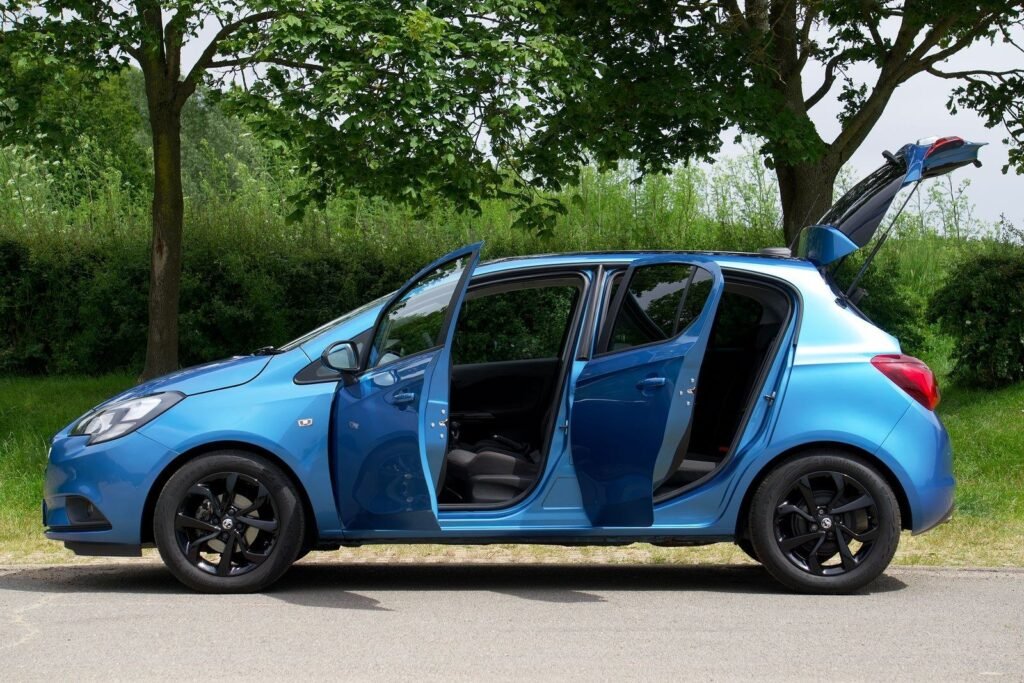Peugeot 208 Allure Pack PureTech 100 — photo 3
