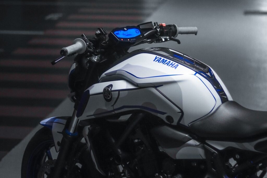 Yamaha MT-07 ABS — photo 2